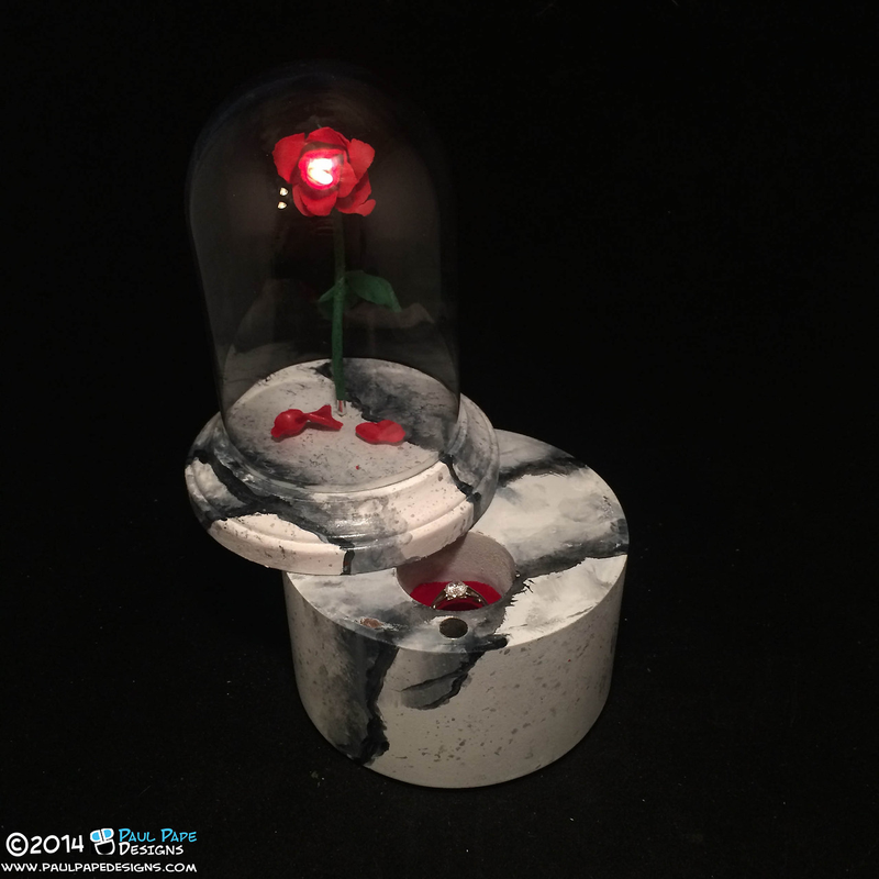 Illustration for article titled Pokeball Engagement Ring Box